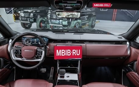 Land Rover Range Rover IV рестайлинг, 2025 год, 25 900 000 рублей, 3 фотография