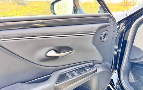 Lexus ES VII, 2021 год, 4 850 000 рублей, 14 фотография