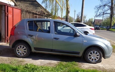 Renault Logan I, 2010 год, 515 000 рублей, 3 фотография