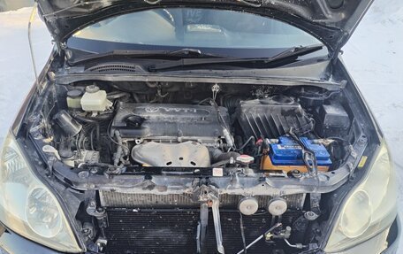 Toyota Ipsum II, 2006 год, 1 070 000 рублей, 2 фотография