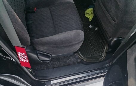 Toyota Ipsum II, 2006 год, 1 070 000 рублей, 17 фотография