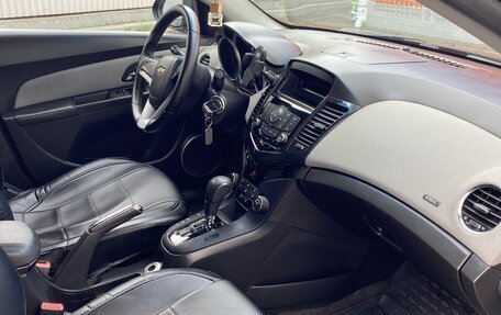 Chevrolet Cruze II, 2012 год, 920 000 рублей, 9 фотография