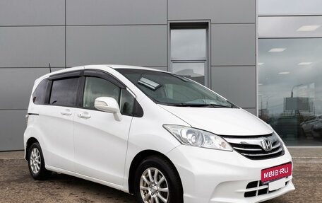 Honda Freed I, 2013 год, 1 350 000 рублей, 1 фотография