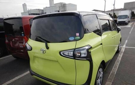 Toyota Sienta II, 2018 год, 1 250 000 рублей, 3 фотография