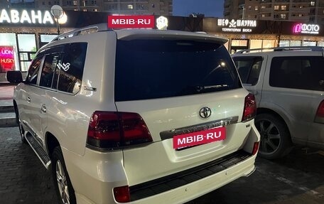 Toyota Land Cruiser 200, 2014 год, 3 835 000 рублей, 4 фотография