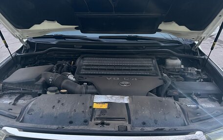 Toyota Land Cruiser 200, 2014 год, 3 835 000 рублей, 6 фотография