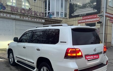 Toyota Land Cruiser 200, 2014 год, 3 835 000 рублей, 14 фотография