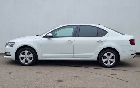 Skoda Octavia, 2017 год, 1 600 000 рублей, 8 фотография
