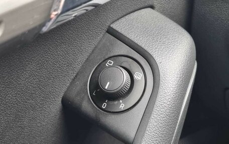 Skoda Octavia, 2017 год, 1 600 000 рублей, 17 фотография