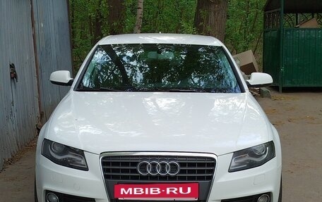 Audi A4, 2011 год, 1 050 000 рублей, 9 фотография