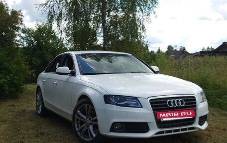 Audi A4, 2011 год, 1 050 000 рублей, 10 фотография