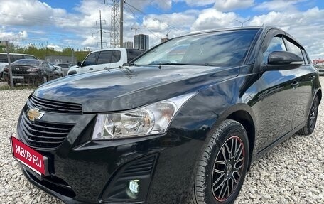 Chevrolet Cruze II, 2014 год, 879 000 рублей, 3 фотография