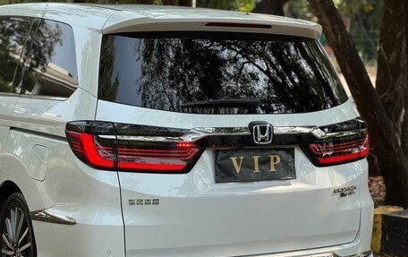 Honda Elysion, 2022 год, 2 900 000 рублей, 8 фотография