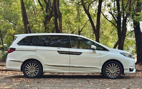 Honda Elysion, 2022 год, 2 900 000 рублей, 5 фотография