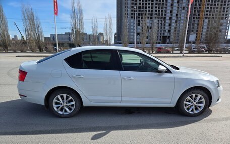 Skoda Octavia, 2019 год, 1 783 000 рублей, 10 фотография