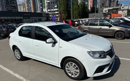 Renault Logan II, 2021 год, 860 000 рублей, 2 фотография