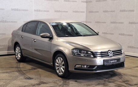 Volkswagen Passat B7, 2012 год, 1 050 000 рублей, 3 фотография