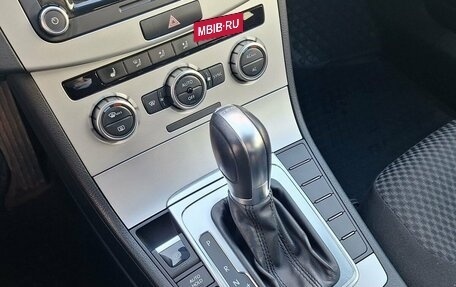 Volkswagen Passat B7, 2012 год, 1 050 000 рублей, 19 фотография