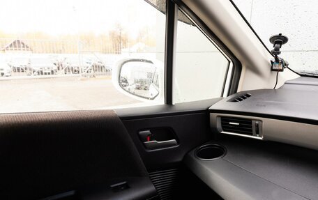 Honda Freed I, 2013 год, 1 350 000 рублей, 23 фотография