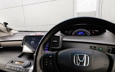 Honda Freed I, 2013 год, 1 350 000 рублей, 29 фотография