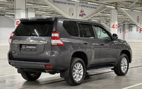 Toyota Land Cruiser Prado 150 рестайлинг 2, 2014 год, 3 510 700 рублей, 9 фотография