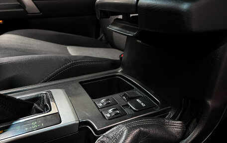 Toyota Land Cruiser Prado 150 рестайлинг 2, 2014 год, 3 510 700 рублей, 25 фотография
