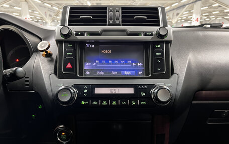 Toyota Land Cruiser Prado 150 рестайлинг 2, 2014 год, 3 510 700 рублей, 19 фотография