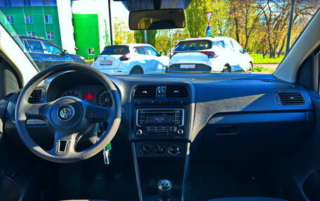 Volkswagen Polo VI (EU Market), 2013 год, 813 800 рублей, 15 фотография