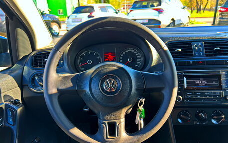 Volkswagen Polo VI (EU Market), 2013 год, 813 800 рублей, 18 фотография