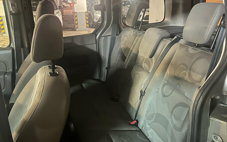 Renault Kangoo II рестайлинг, 2011 год, 550 000 рублей, 9 фотография
