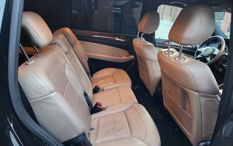 Mercedes-Benz GL-Класс, 2015 год, 3 800 000 рублей, 8 фотография
