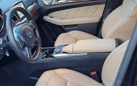 Mercedes-Benz GL-Класс, 2015 год, 3 800 000 рублей, 6 фотография