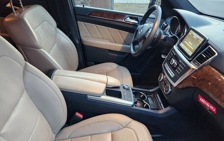 Mercedes-Benz GL-Класс, 2015 год, 3 800 000 рублей, 7 фотография