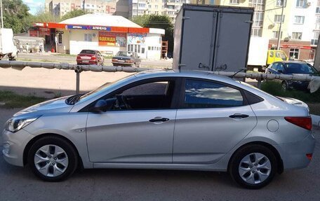 Hyundai Solaris II рестайлинг, 2016 год, 1 140 000 рублей, 5 фотография