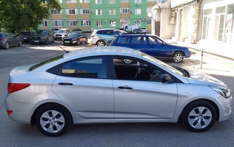 Hyundai Solaris II рестайлинг, 2016 год, 1 140 000 рублей, 23 фотография