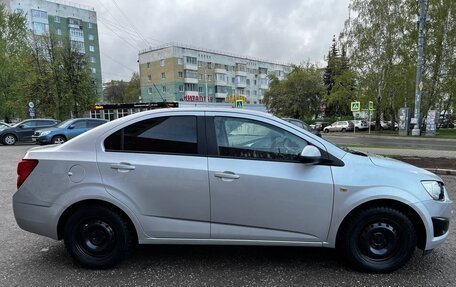 Chevrolet Aveo III, 2013 год, 666 666 рублей, 2 фотография