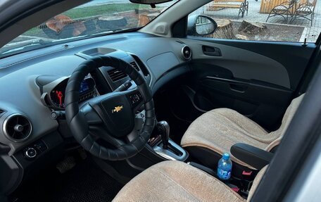 Chevrolet Aveo III, 2013 год, 666 666 рублей, 6 фотография