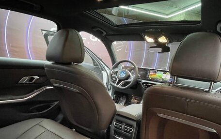 BMW 3 серия, 2024 год, 5 490 000 рублей, 9 фотография