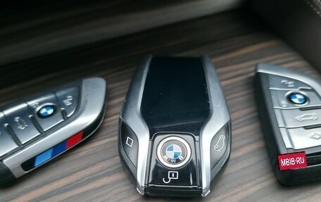 BMW 5 серия, 2018 год, 3 980 000 рублей, 11 фотография