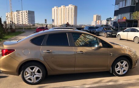 Opel Astra J, 2013 год, 875 000 рублей, 10 фотография