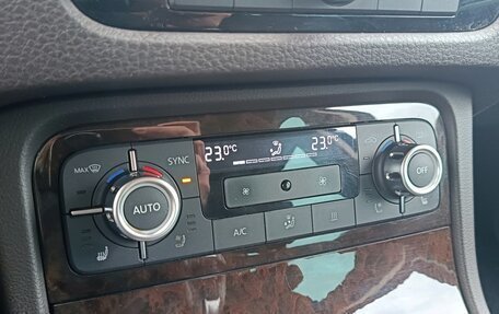 Volkswagen Touareg III, 2014 год, 1 880 000 рублей, 13 фотография