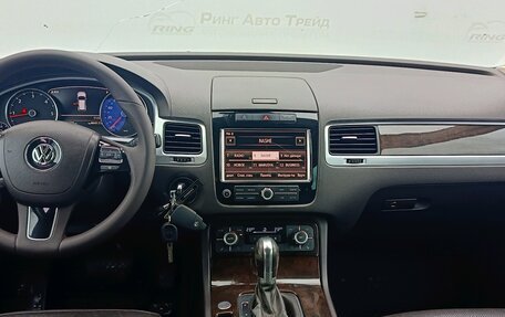 Volkswagen Touareg III, 2014 год, 1 880 000 рублей, 9 фотография