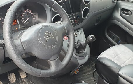 Citroen Berlingo II рестайлинг, 2013 год, 950 000 рублей, 8 фотография