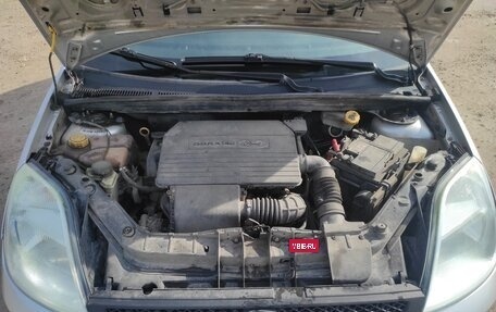 Ford Fiesta, 2002 год, 260 000 рублей, 7 фотография
