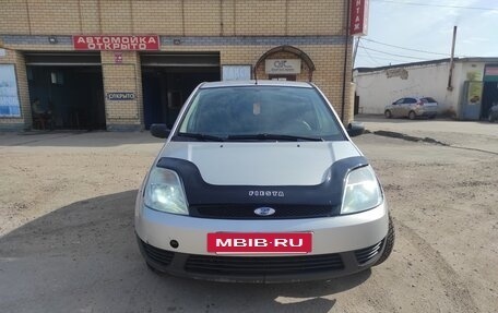 Ford Fiesta, 2002 год, 260 000 рублей, 8 фотография