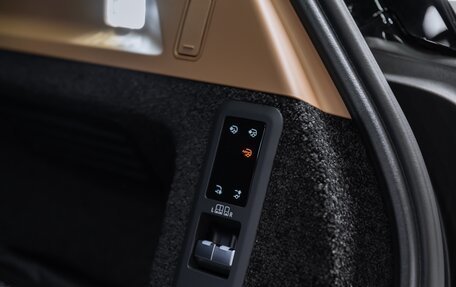 Land Rover Range Rover IV рестайлинг, 2025 год, 22 800 000 рублей, 12 фотография