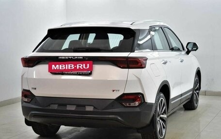 FAW Bestune T77, 2023 год, 1 874 000 рублей, 4 фотография