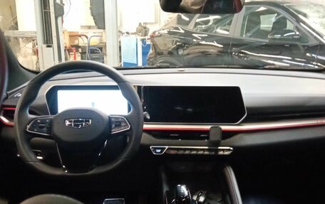 Geely Coolray I, 2023 год, 2 100 000 рублей, 4 фотография