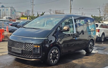 Hyundai Staria, 2024 год, 8 990 000 рублей, 5 фотография