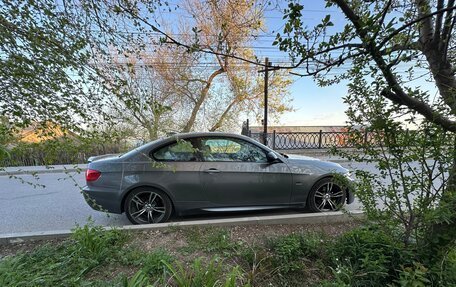 BMW 3 серия, 2010 год, 1 600 000 рублей, 2 фотография